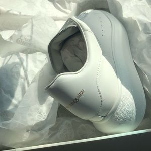 Alexander McQueen All White 100% AUTHENTHIC